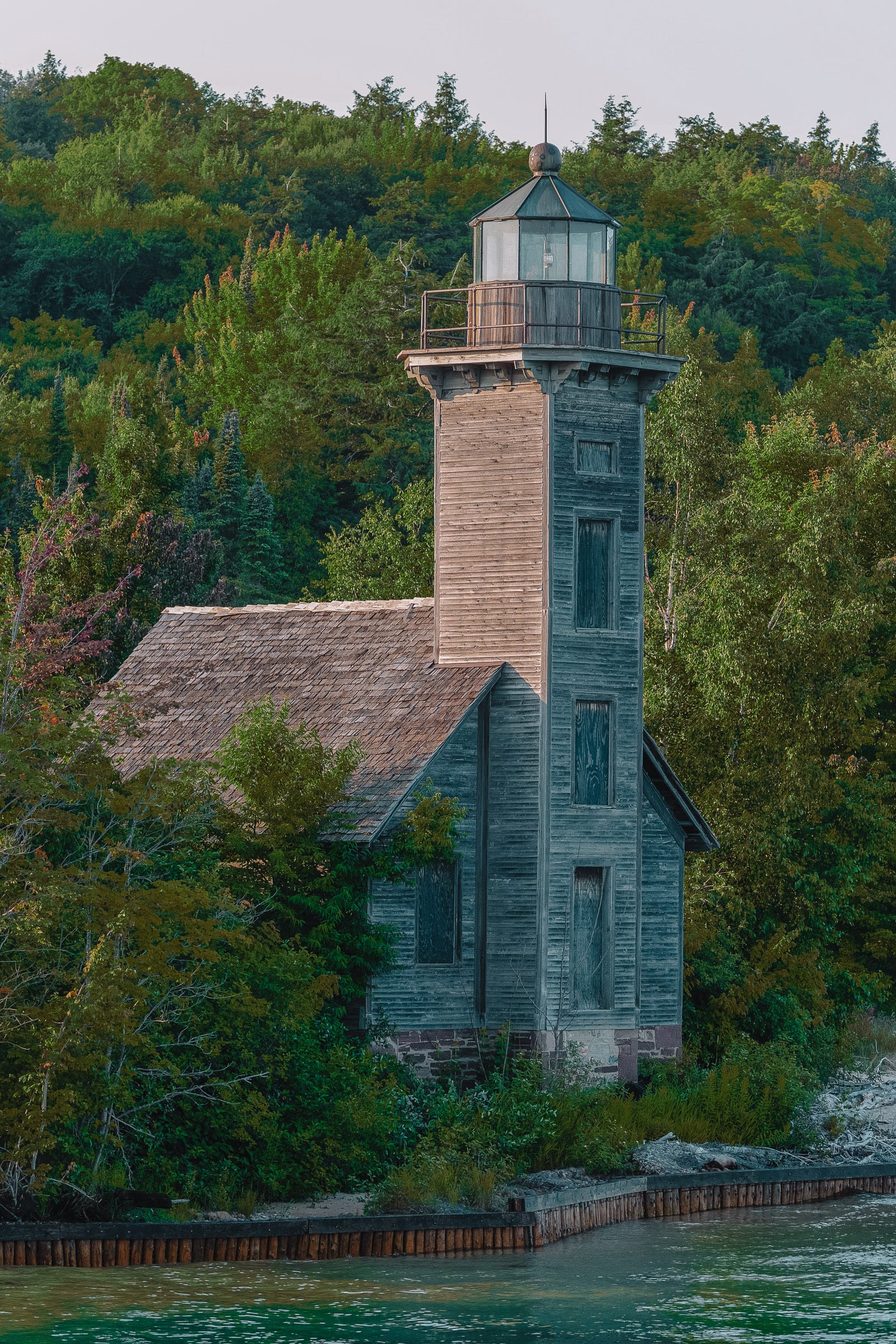 Best Things To Do In Michigan This Year East Channel Lighthouse Grand Island